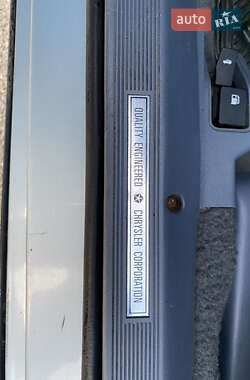 Лифтбек Chrysler LE Baron 1991 в Киеве