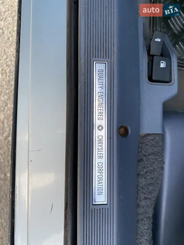 Chrysler LE Baron 1991 VIN 1C3BX68K6JN217686 фото оголошення 25 з 45