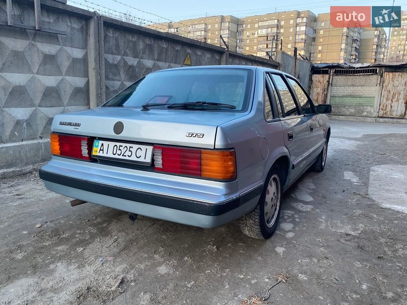 Лифтбек Chrysler LE Baron 1991 в Киеве