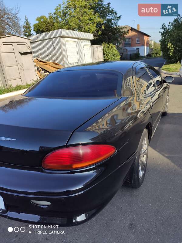 Седан Chrysler LHS 2001 в Києві