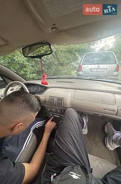 Седан Chrysler Neon 1995 в 