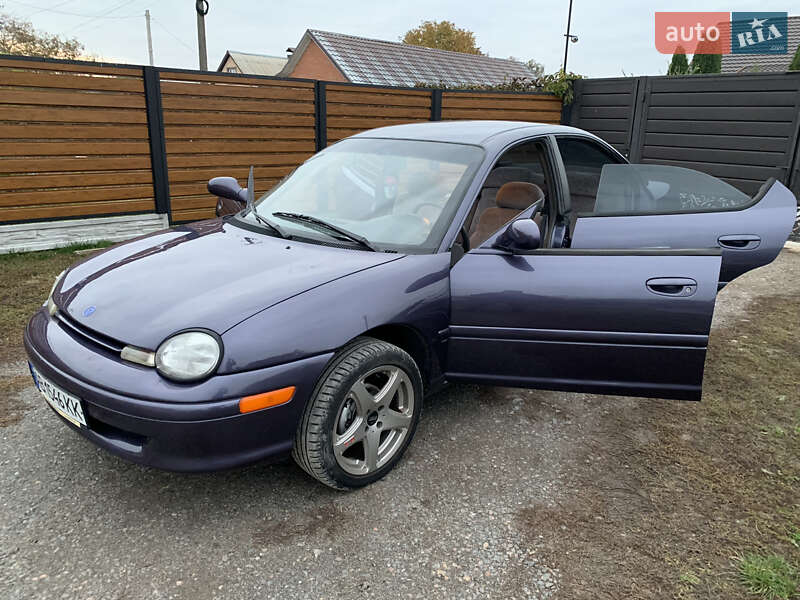 Седан Chrysler Neon 1995 в Виннице