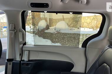 Минивэн Chrysler Pacifica 2017 в 