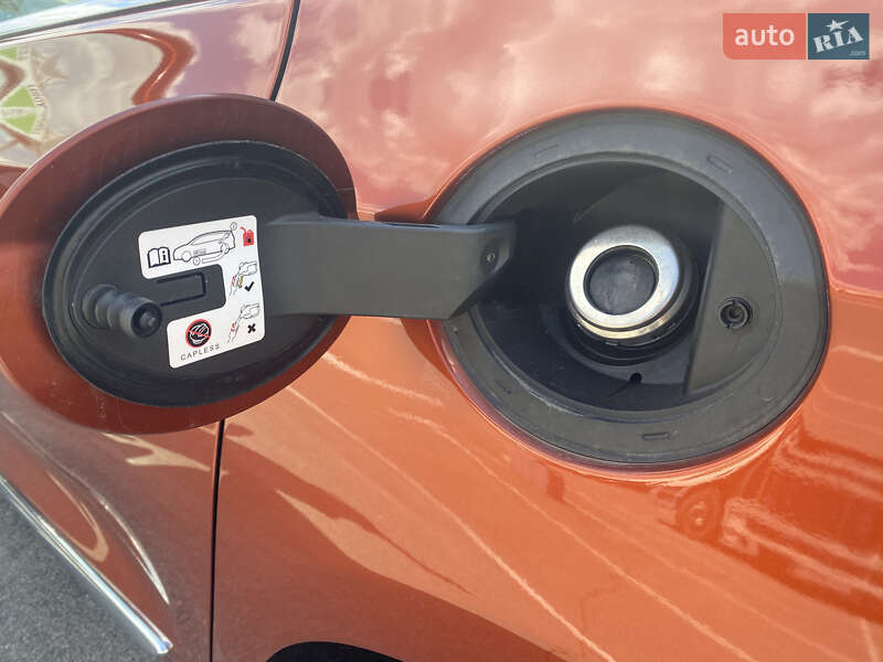 Минивэн Chrysler Pacifica 2018 в Киеве