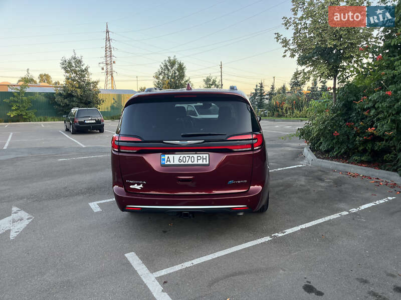 Минивэн Chrysler Pacifica 2021 в Вишневом фото 10 Минивэн Chrysler Pacifica 2021 в Вишневом