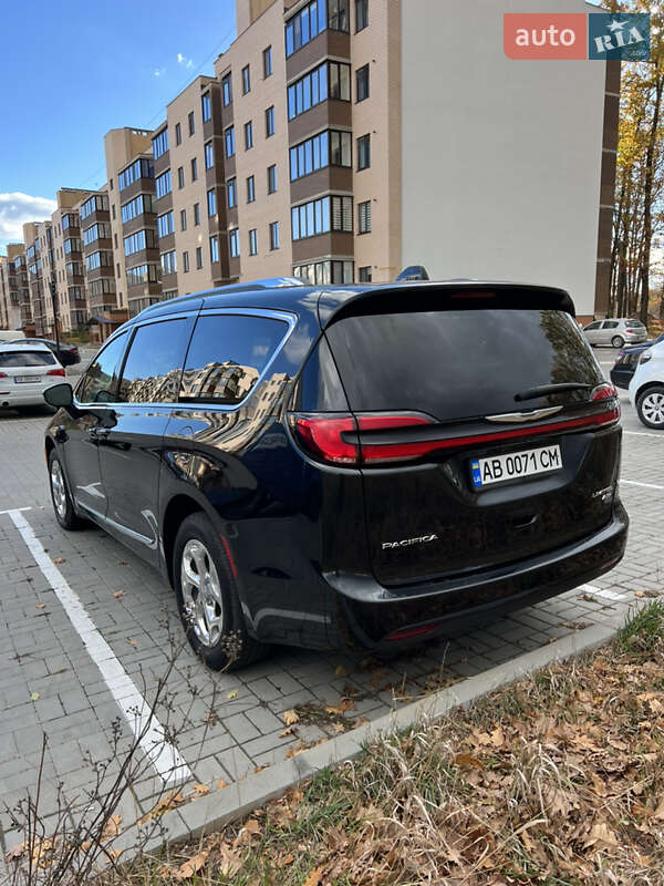 Мінівен Chrysler Pacifica 2021 в Вінниці