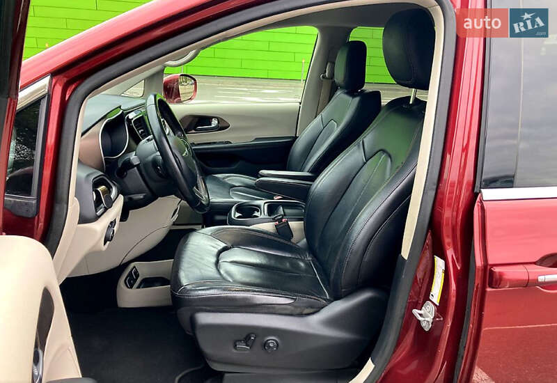 Минивэн Chrysler Pacifica 2018 в Львове фото 7 Минивэн Chrysler Pacifica 2018 в Львове