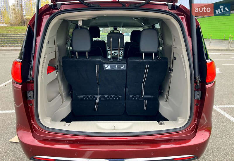 Минивэн Chrysler Pacifica 2018 в Львове фото 12 Минивэн Chrysler Pacifica 2018 в Львове