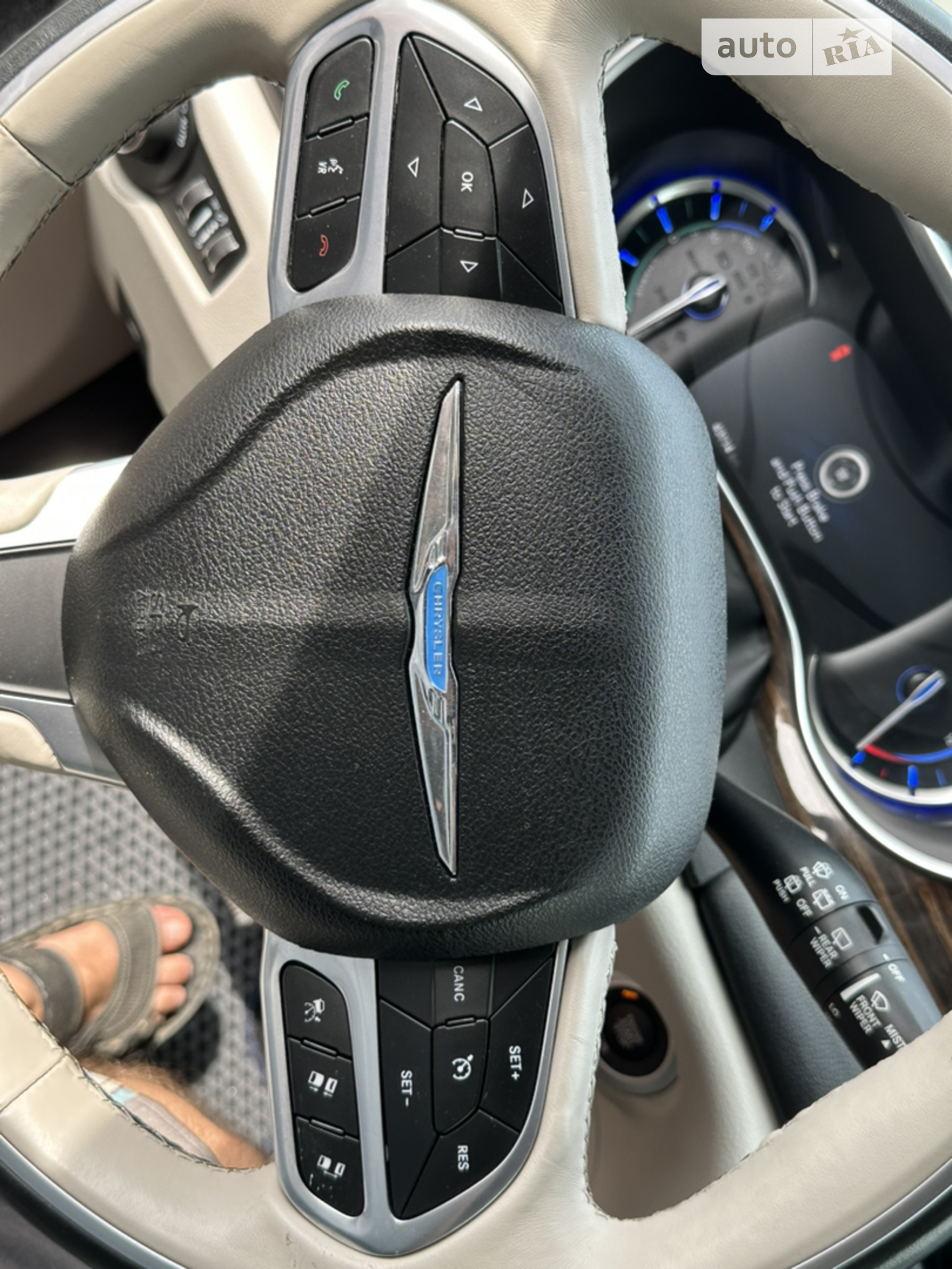 2020 Chrysler Pacifica - мініатюра 10
