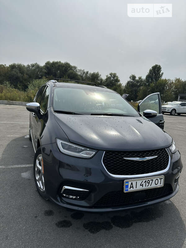 Chrysler Pacifica 2020