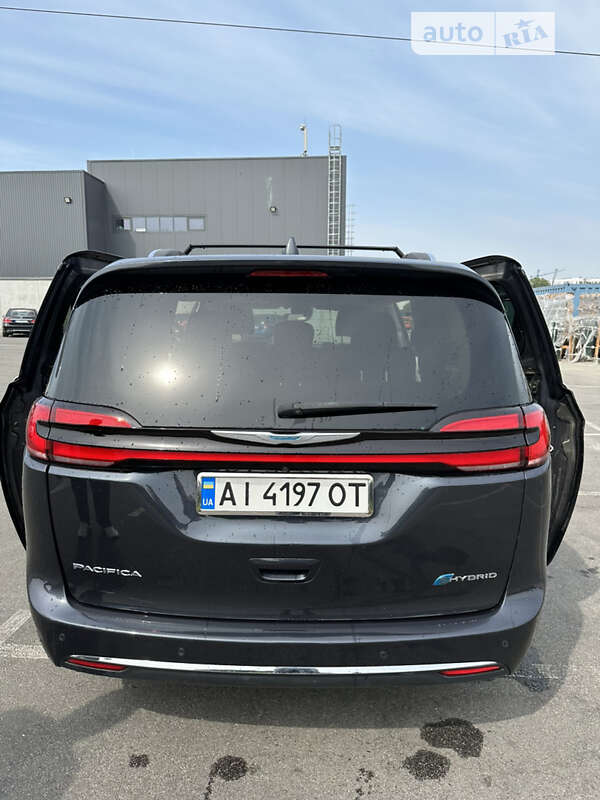 Минивэн Chrysler Pacifica 2020 в Ирпене