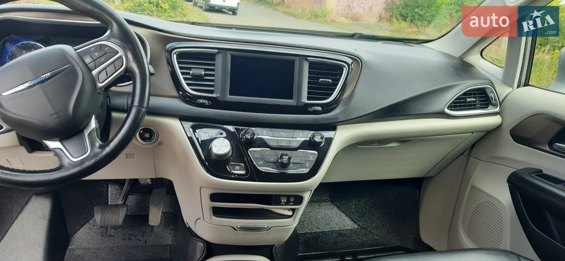 2019 Chrysler Pacifica - мініатюра 16