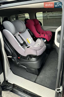Минивэн Chrysler Pacifica 2019 в 