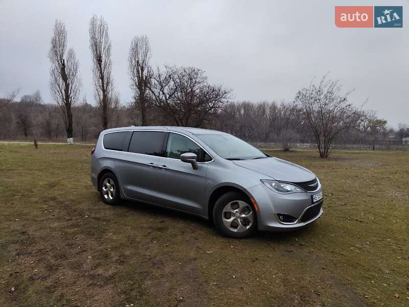 Chrysler Pacifica 2018