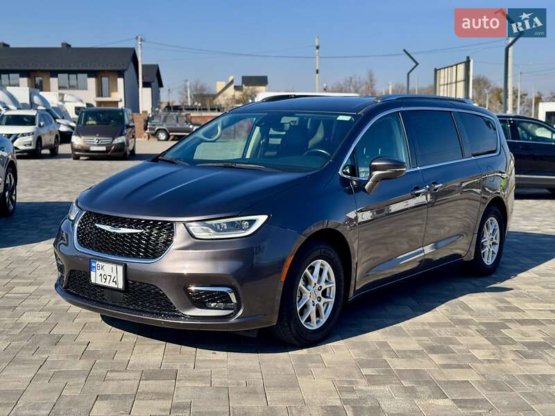 Chrysler Pacifica 2021