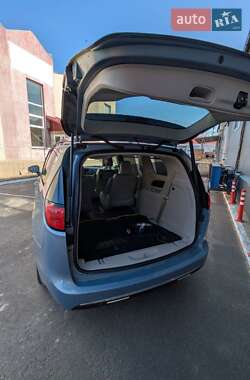 Минивэн Chrysler Pacifica 2017 в Сарнах