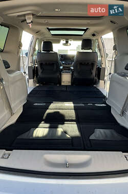 Минивэн Chrysler Pacifica 2019 в 