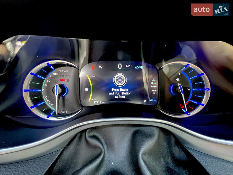 Минивэн Chrysler Pacifica 2019 в Одессе