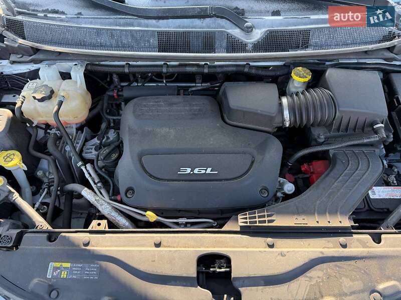 Минивэн Chrysler Pacifica 2017 в Луцке фото 6 Минивэн Chrysler Pacifica 2017 в Луцке
