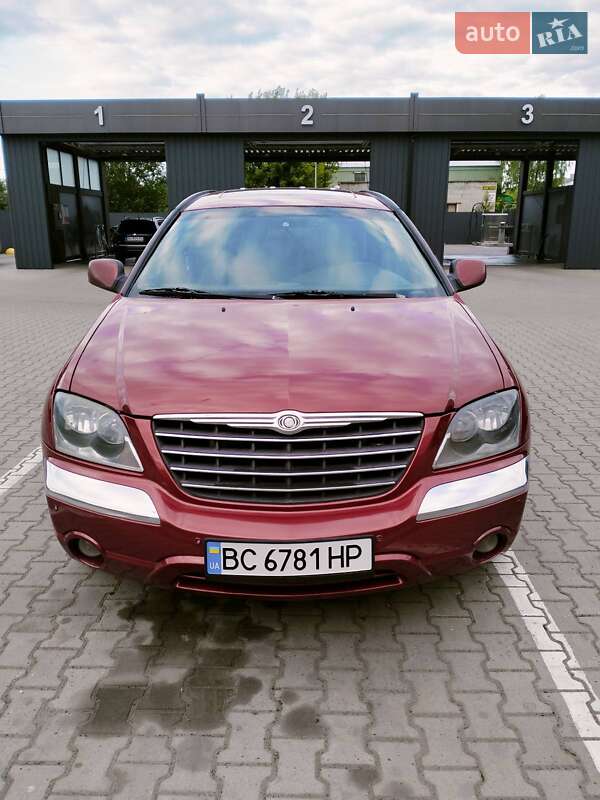 Минивэн Chrysler Pacifica 2006 в 