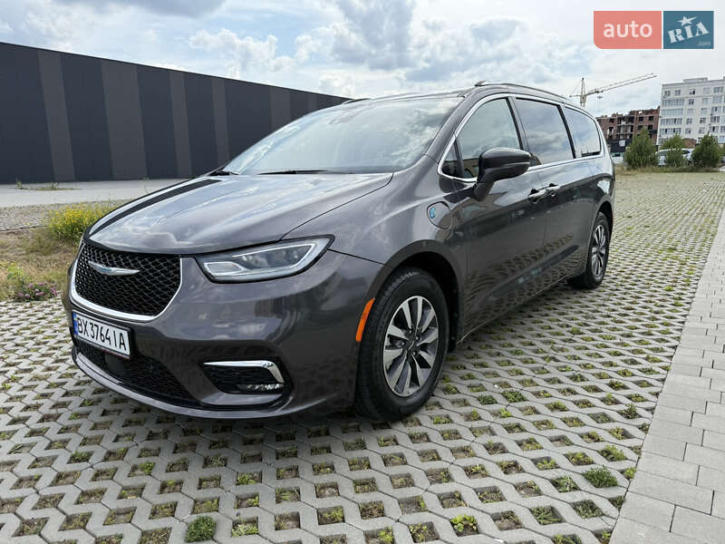 Chrysler Pacifica 2021