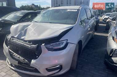 Минивэн Chrysler Pacifica 2021 в Львове