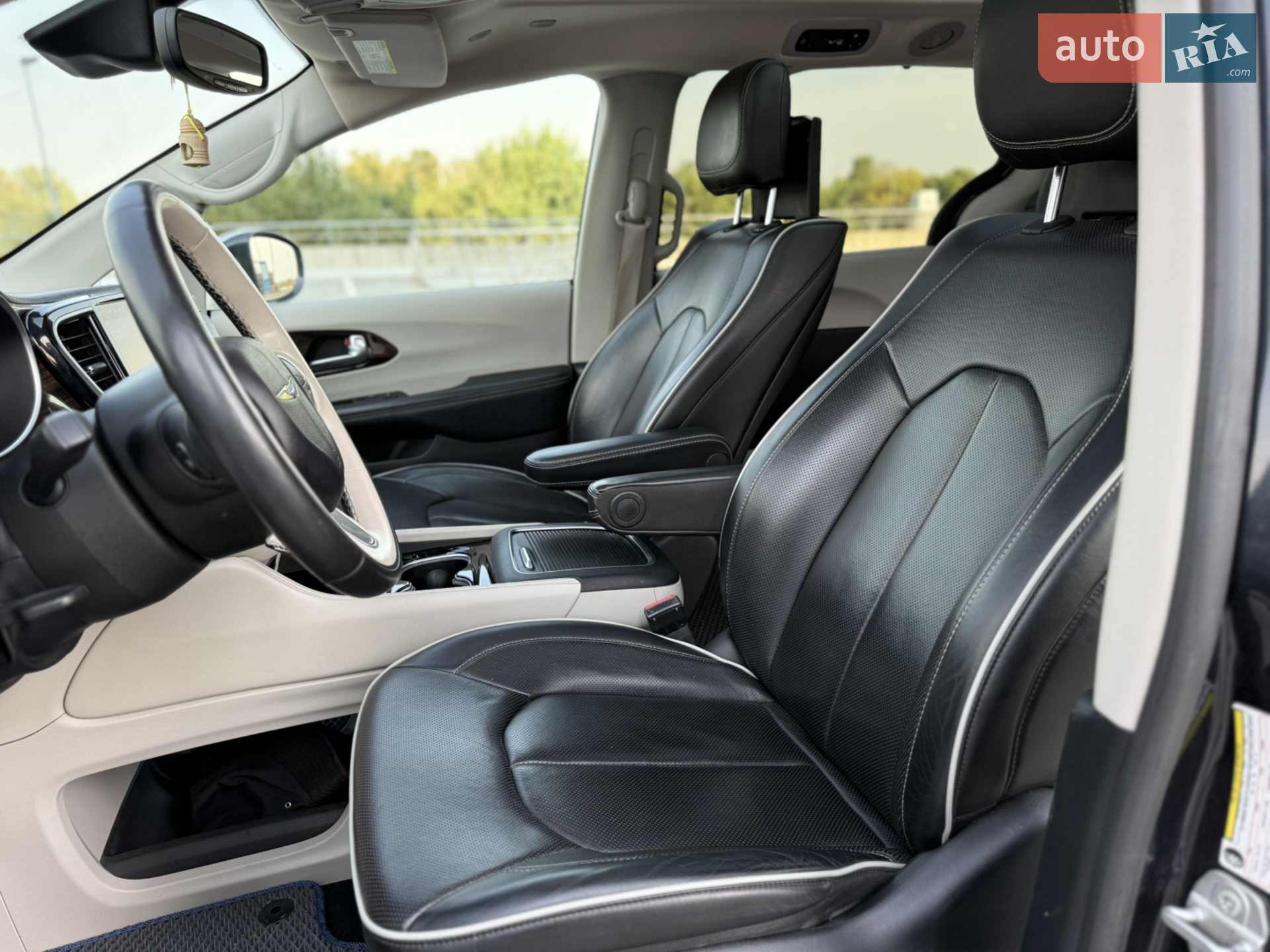 2020 Chrysler Pacifica - мініатюра 20