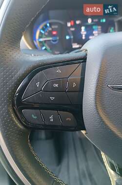 Минивэн Chrysler Pacifica 2019 в 