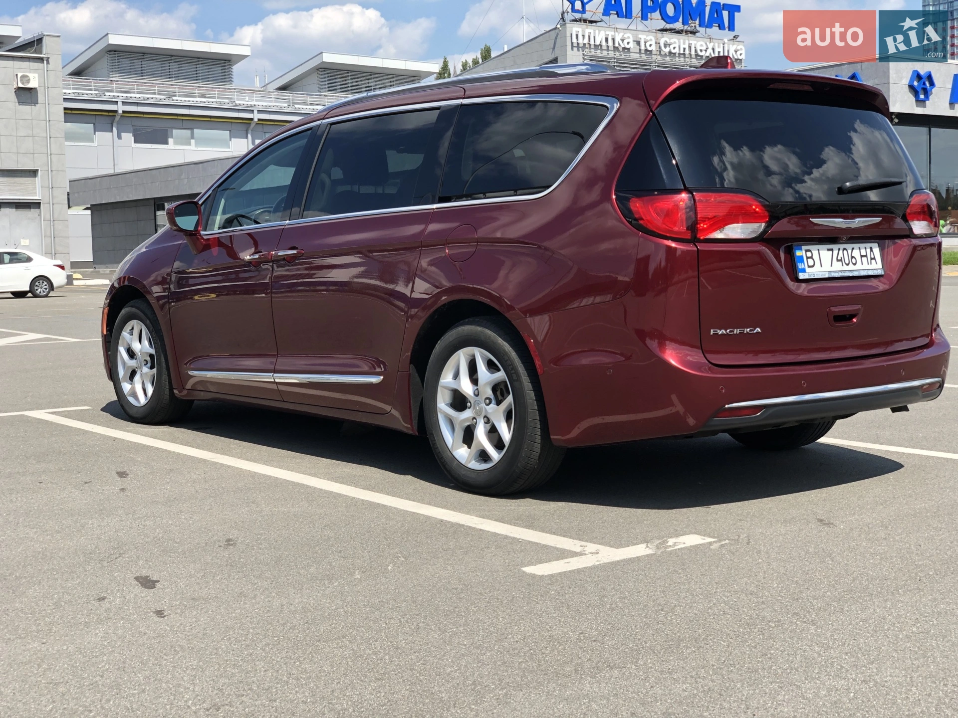 2017 Chrysler Pacifica - мініатюра 3