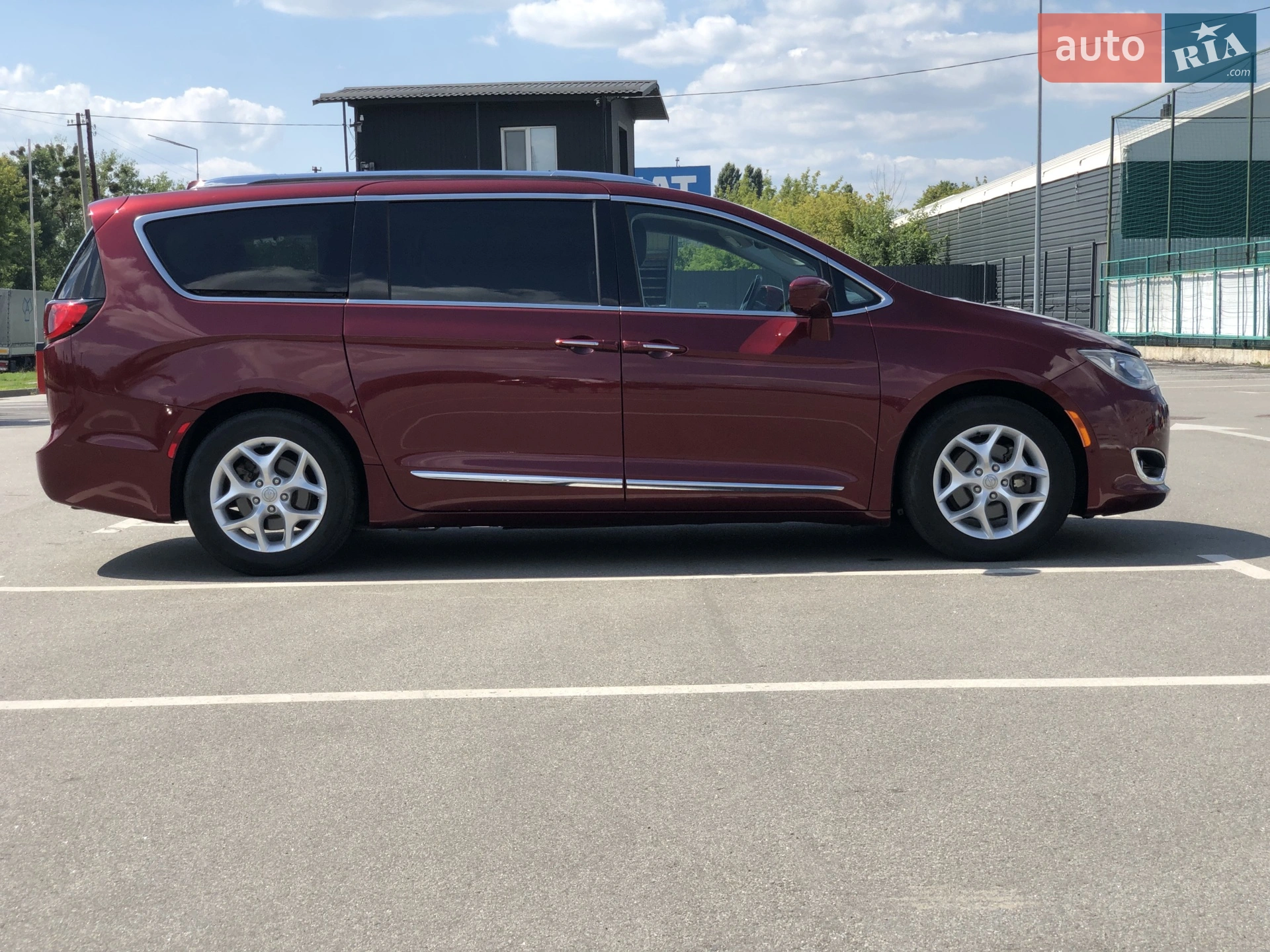 2017 Chrysler Pacifica - мініатюра 6
