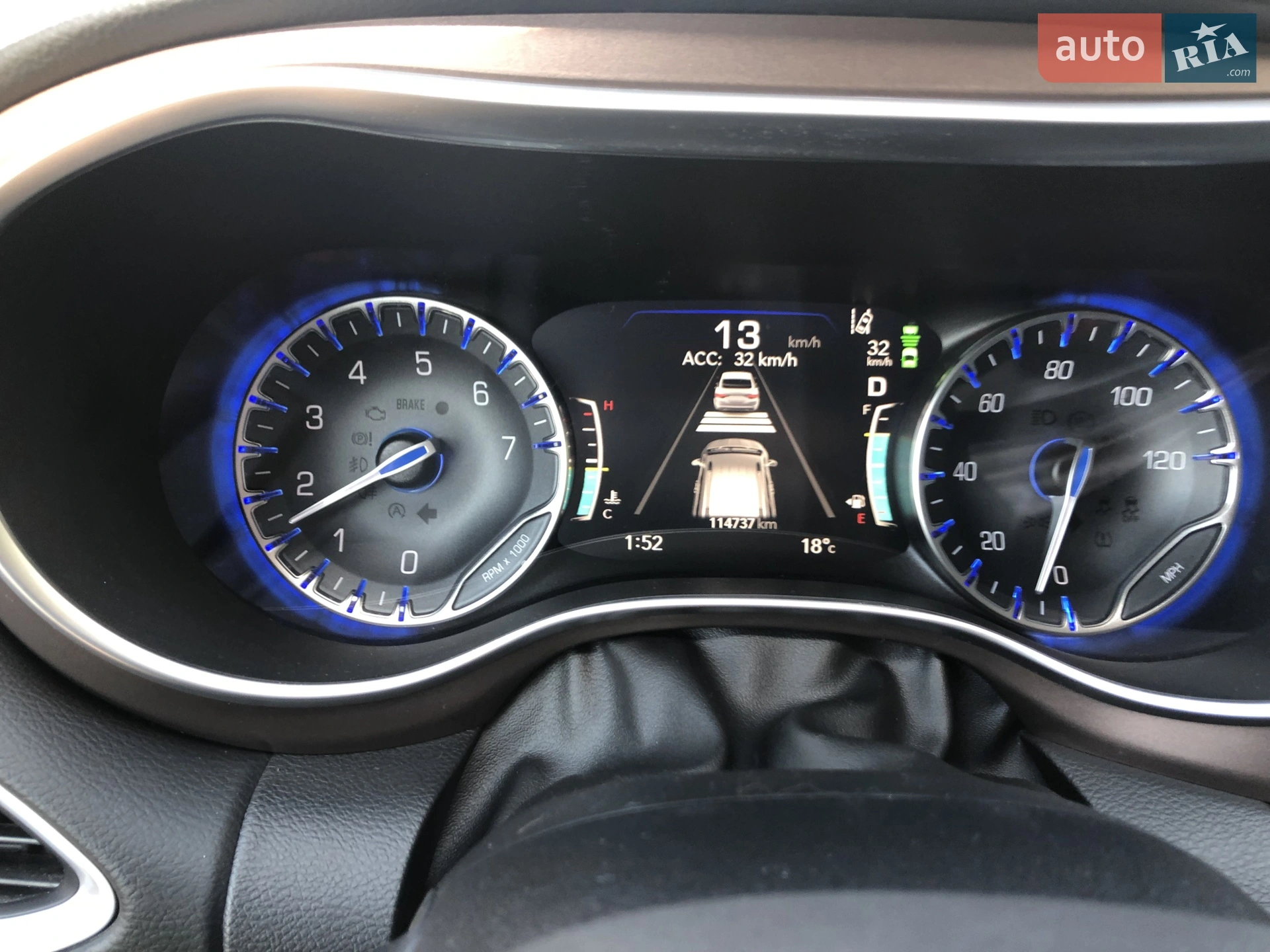 2017 Chrysler Pacifica - мініатюра 22