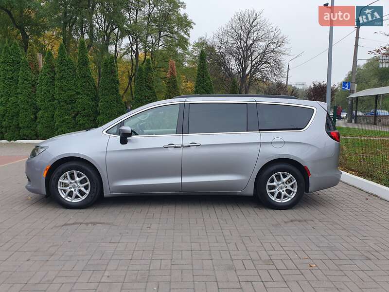 Мінівен Chrysler Pacifica 2021 в Києві фото 2 Мінівен Chrysler Pacifica 2021 в Києві