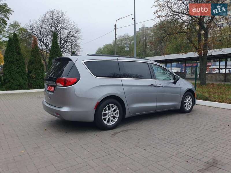 Мінівен Chrysler Pacifica 2021 в Києві фото 12 Мінівен Chrysler Pacifica 2021 в Києві