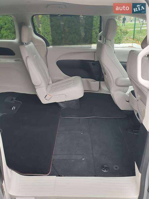 Мінівен Chrysler Pacifica 2021 в Києві фото 47 Мінівен Chrysler Pacifica 2021 в Києві