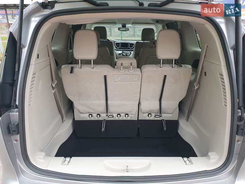 Мінівен Chrysler Pacifica 2021 в Києві фото 52 Мінівен Chrysler Pacifica 2021 в Києві