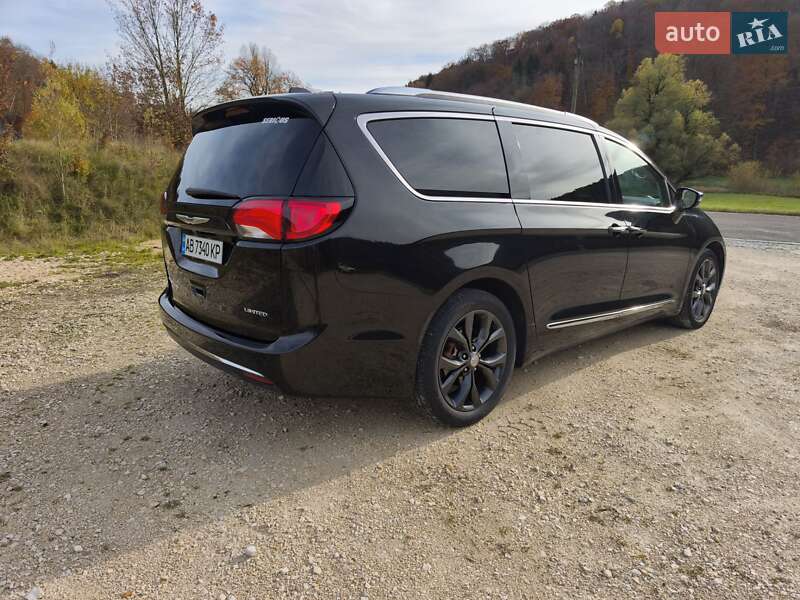 Универсал Chrysler Pacifica 2019 в Виннице фото 5 Универсал Chrysler Pacifica 2019 в Виннице