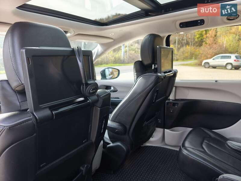Универсал Chrysler Pacifica 2019 в Виннице фото 15 Универсал Chrysler Pacifica 2019 в Виннице