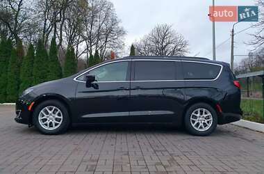 Минивэн Chrysler Pacifica 2020 в Киеве