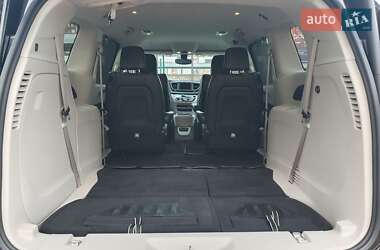 Минивэн Chrysler Pacifica 2020 в Киеве