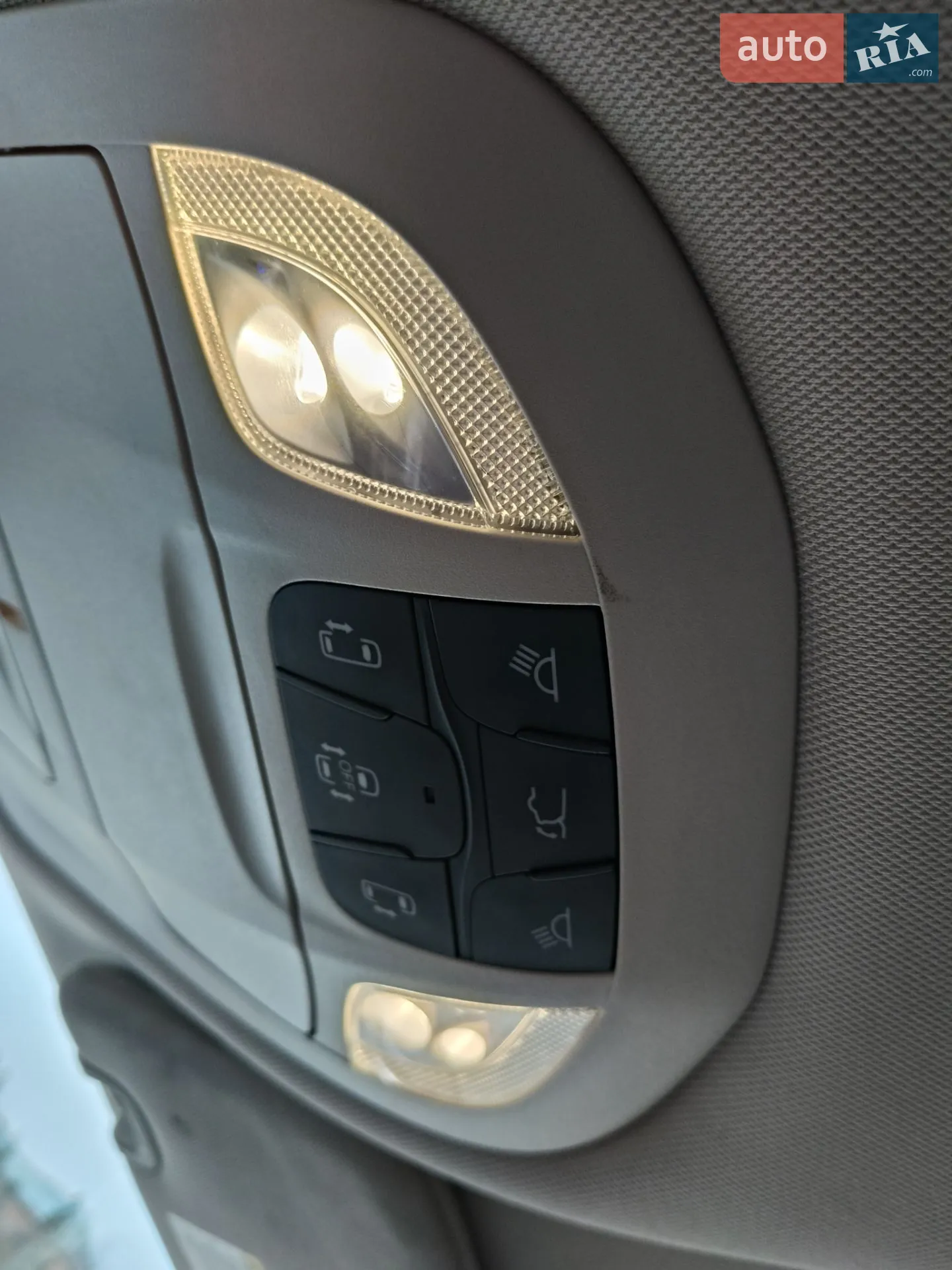 2020 Chrysler Pacifica - мініатюра 6