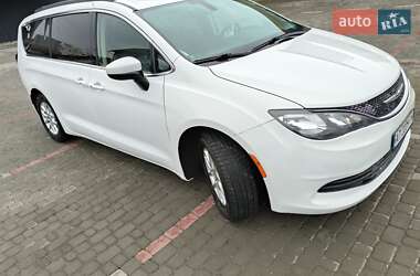 Мінівен Chrysler Pacifica 2020 в Івано-Франківську
