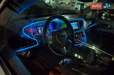 Минивэн Chrysler Pacifica 2020 в Ивано-Франковске