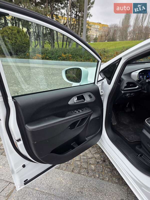 Минивэн Chrysler Pacifica 2019 в Днепре