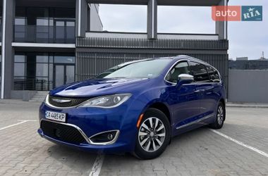 Минивэн Chrysler Pacifica 2020 в Черкассах