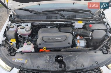 Минивэн Chrysler Pacifica 2023 в Киеве