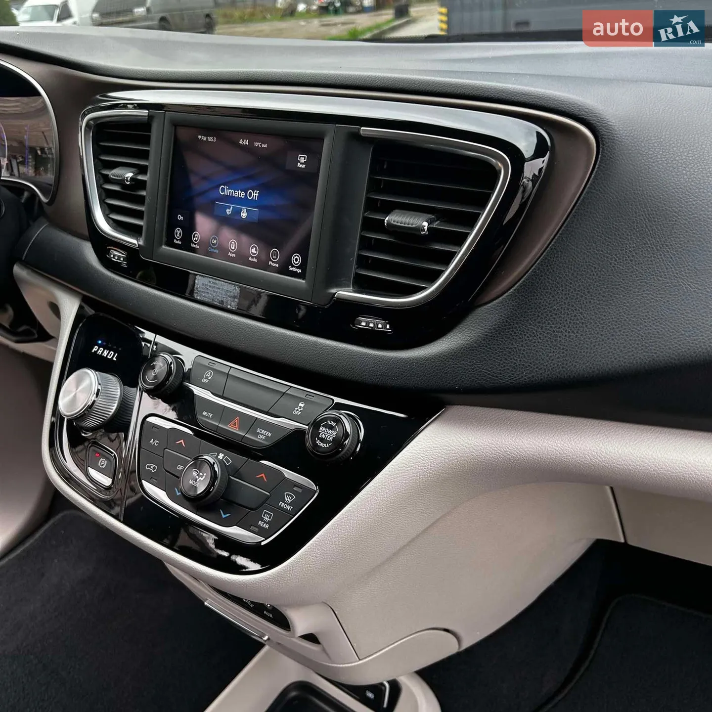 2019 Chrysler Pacifica - мініатюра 9