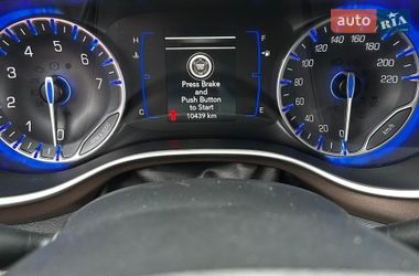 Мінівен Chrysler Pacifica 2019 в Одесі