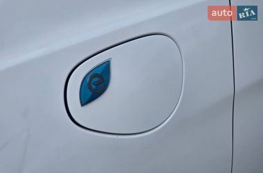 Минивэн Chrysler Pacifica 2017 в Хмельницком