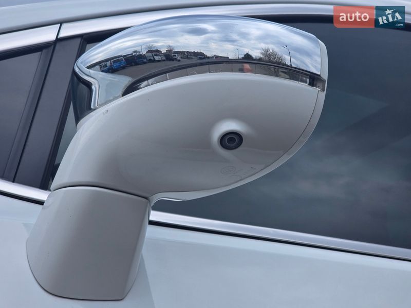 Минивэн Chrysler Pacifica 2017 в Хмельницком