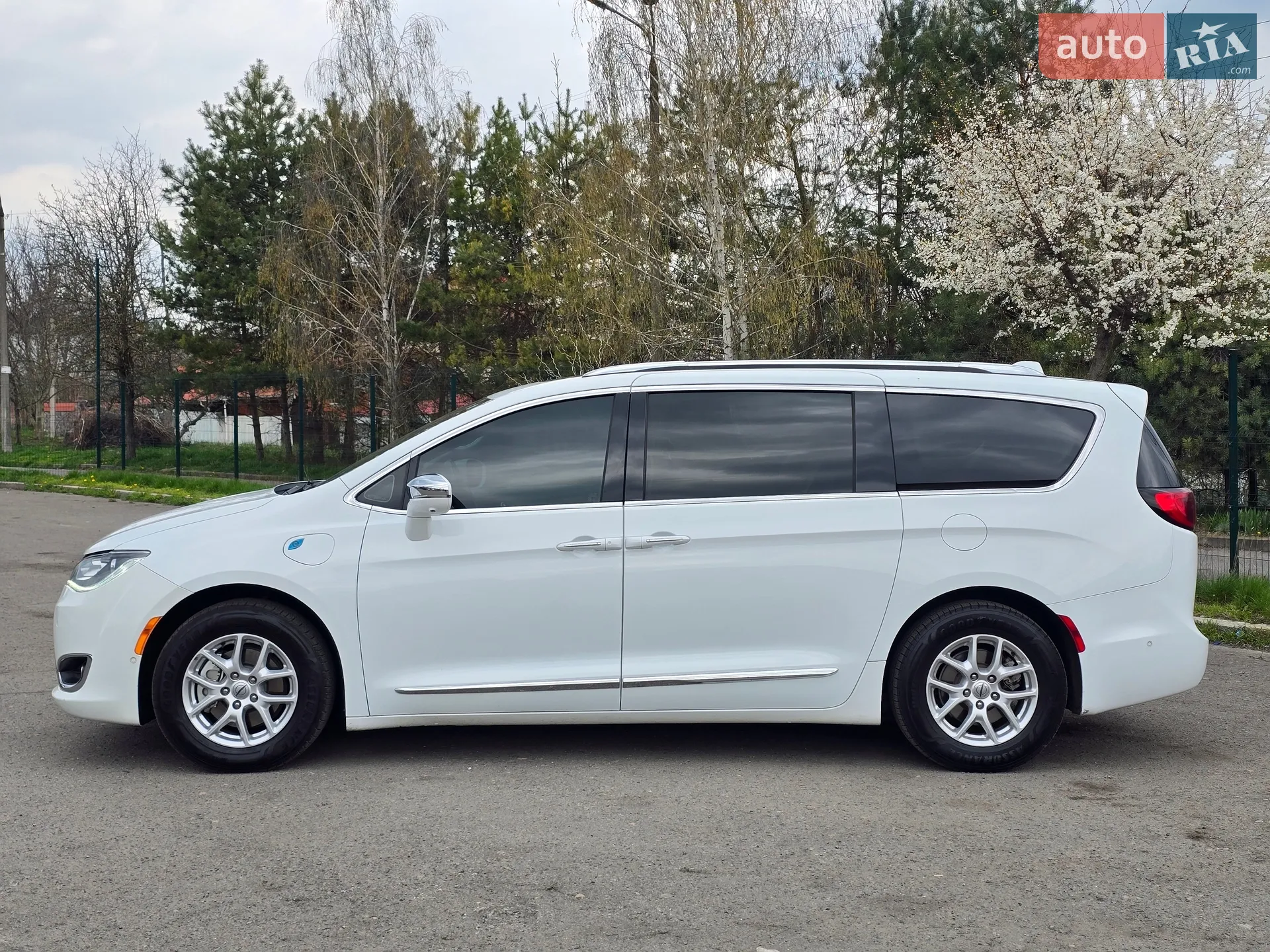 2017 Chrysler Pacifica - мініатюра 20